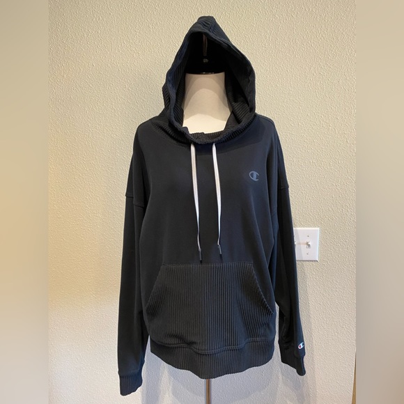 Champion Super soft fleece rib knit Hoodie Black Logo on sleeve Sz Medium - Picture 7 of 10